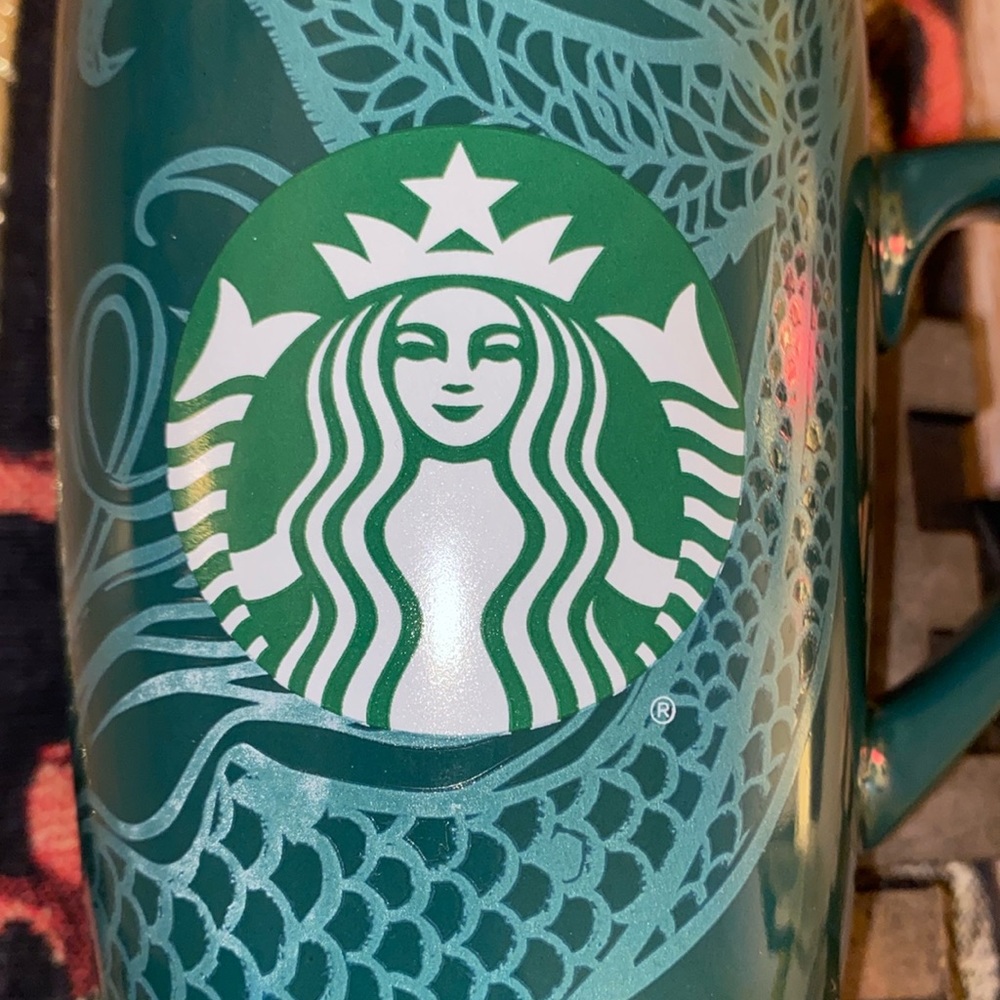 🆕☕️🧜♀️STARBUCKS 10oz. 2020 Coffee Mug in Hunter Green.